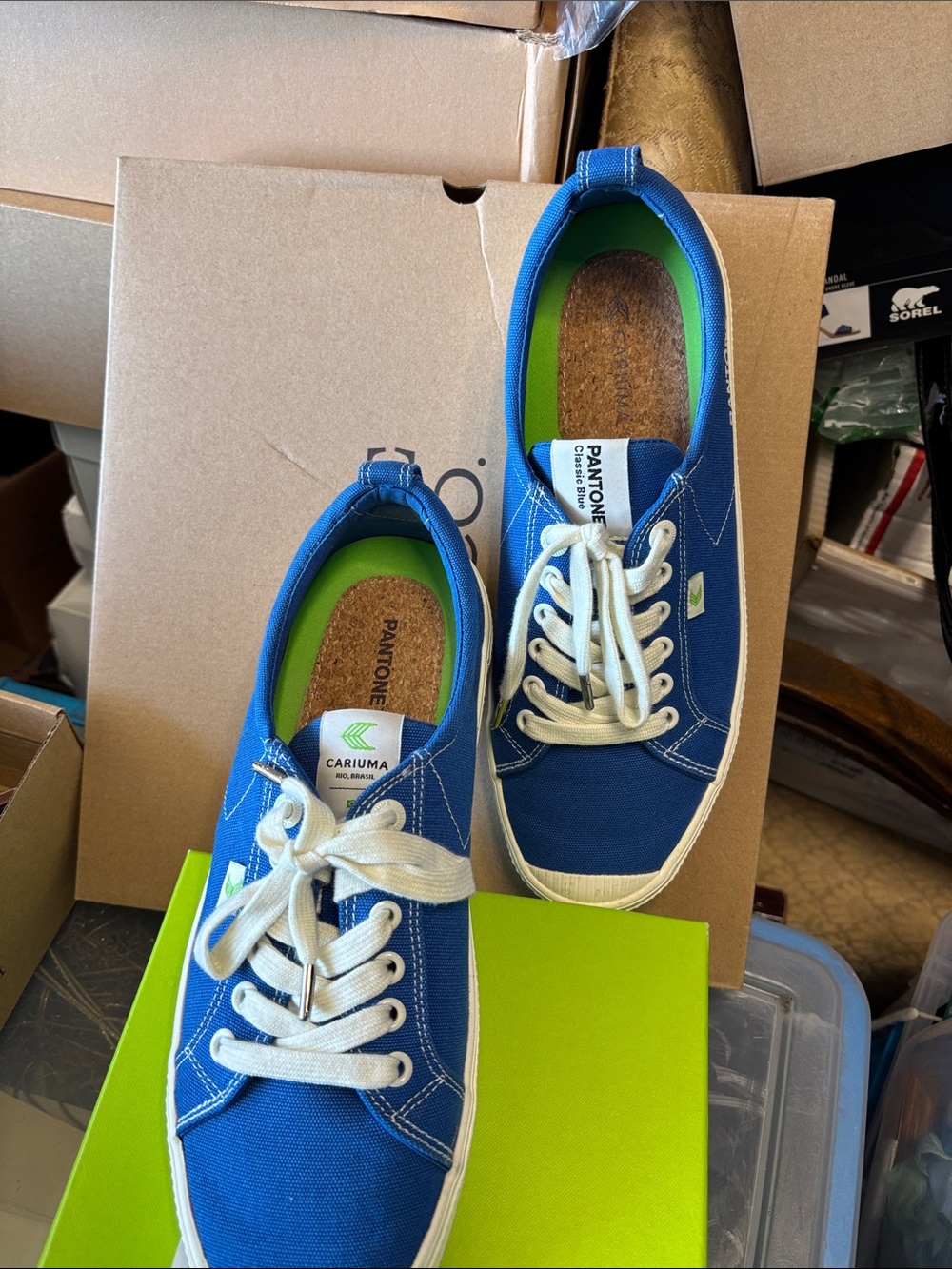Cariuma Women’s Blue Canvas Lace-Up Sneakers with White Laces